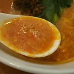 海鮮中国料理黄河 - 坦々麺のスープ、濃い感じが美味しそう@2016/10/21