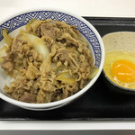 吉野家 - 牛丼並380円、生卵60円