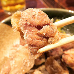 Sakanadeippai Sakana Yasan No Izakaya - からあげ
      (ノ><)ノ