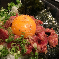 焼肉家 KAZU 神楽坂 - ローストビーフ丼 ¥980