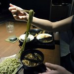 ひのと - ムーニーさんがすくって・・結構長い蕎麦