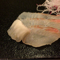 かね七商店　鮨ひろ喜 - ひらめ