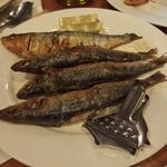 DUMBO RESTAURANTE - イワシの炭火焼