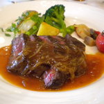 ヴェル・ボワ - 国産牛ロース肉の鉄板焼き リヨン風ソース