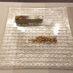 リナシメント - ブロンテ産グリーンピスタチオのセミフレッド、トッローネ＆マルドンクリスタルシーソルト