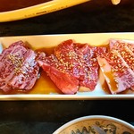 焼肉食堂 リキ太郎 - カルビ、ロース、カイノミのいいところ