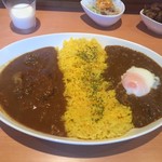 AYUMUNYA - 2016.10 あいがけ大盛り