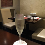 京鼎樓 - スパークリングはポールスター