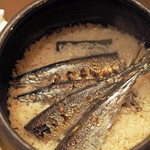 赤坂 詠月 - 釧路産の秋刀魚の炊き込みご飯（新米、あきたこまち）