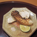 赤坂 詠月 - 中国産松茸の焼き物