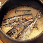赤坂 詠月 - 釧路産の秋刀魚の炊き込みご飯（新米、あきたこまち）