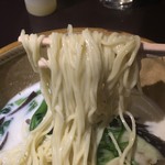 グリーンカレー専門店 メティ - 京都の麺匠「麺屋棣鄂(ていがく)」の中加水細麺26番を使用