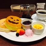 Sweets Smile - パンプキンパンケーキ