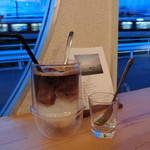 COCO COFFEE - 過ぎ往く時間と留まる時間