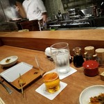 焼鳥みなみ - 店内