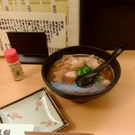 八点鐘 - 中華そば 650円