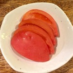 牛太郎 - トマト：120円
