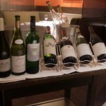 メゾン ポール・ボキューズ - グラスワインもたくさんの中から好みを選べます