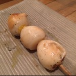 鳥しき - うずら。かわいいよ、うずら。うずらはオレの嫁。。。あれ、ちょっと違った？