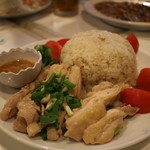 バーン・タム - カオマンガイ（チキンライス）