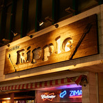 リップル - おしゃれな看板が目印