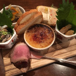 前菜盛り合わせ