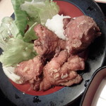 稲にわうどん 割烹 日本橋 古都里 - 鶏唐揚げ