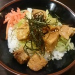 わらふく - ミニチャーシュー丼