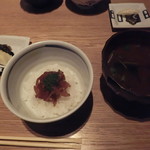 雨後晴 - 食事 新蓮根の鞍馬御飯　赤出汁　香の物
      