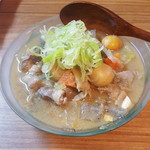 鶏乃元 - もつ煮４５０円税別