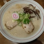 麺家なると - とんこつらーめん