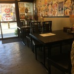 笑顔 - 【2016年07月】店内、テーブル席。