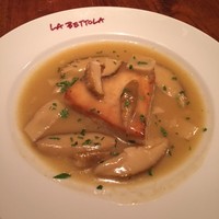  ラ･ベットラ･ダ･オチアイ イケブクロ - ポルチーニとかじきのクリームソース
