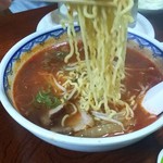 中国飯店　鳳華 - むせるほどの激辛ラーメンです(笑)