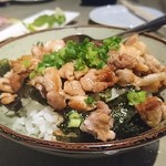 きく鳥 - 鶏丼目玉焼きなし