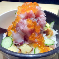 SUSHI TOKYO TEN、 新宿ニュウマン店 - モーニング海鮮丼1,620円