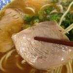 すずめ - チャーシューはシワッてタイプ