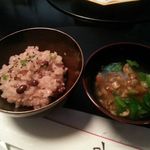 京相模 - 赤飯、なめこ汁