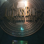 LUIDA'S BAR - 