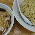 拉麺　はち屋 - 