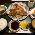 Koshiyoutei - 牛ロース焼肉定食（1730円）