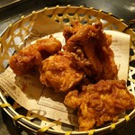ふわトロお好み焼きともんじゃの店 葵本店 - 【3】鶏肉のからあげ
