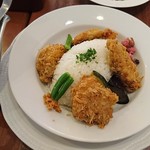 ロイヤルホスト - 日替わりサンシャインランチ（木曜日）ロースハムと玉子のサラダ・洋食カツカレー（880円＋税）