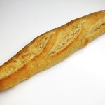 天然酵母のパン オオナミ - フランスパン　220円＝フランス小麦使用