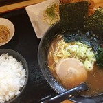 マルフル - 料理写真:まる得定食（９５０円）