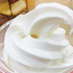 ベイズ カフェ - ソフトクリーム