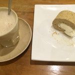 Cafe Goju - 食べかけロールケーキ