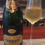 ラトリエ・ド・ギニョール・エ・マデロン - （2016・10・17）フェラーリ ボトル