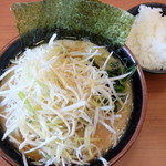 Noukouya - ネギホワイトラーメン＋ランチ半ライス