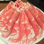 火鍋 小肥羊 - ラム肉 550yen('16.09)